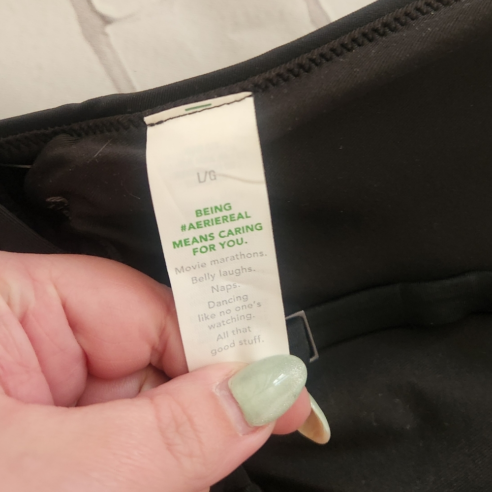 NWOT- aerie triangle swim top - Picture 4 of 5